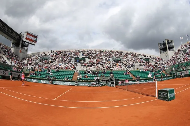 Le Suzanne Lenglen est l'un des plus beaux terrains de tennis au monde