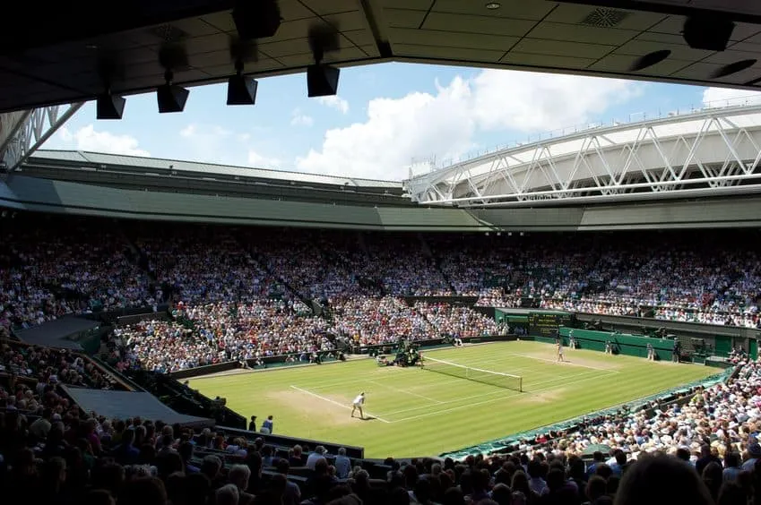 LE plus beau terrain de tennis au monde