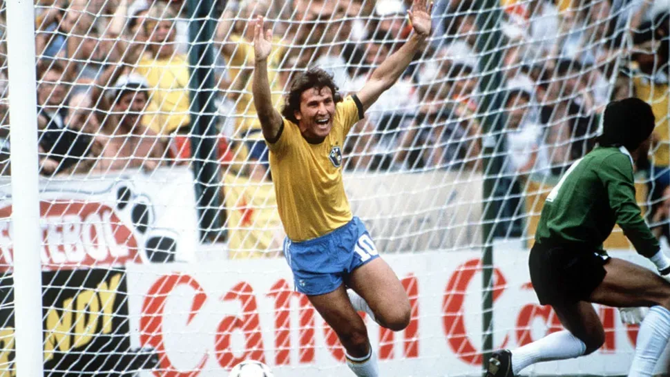 Zico est l'un des 10 meilleurs joueurs brésiliens