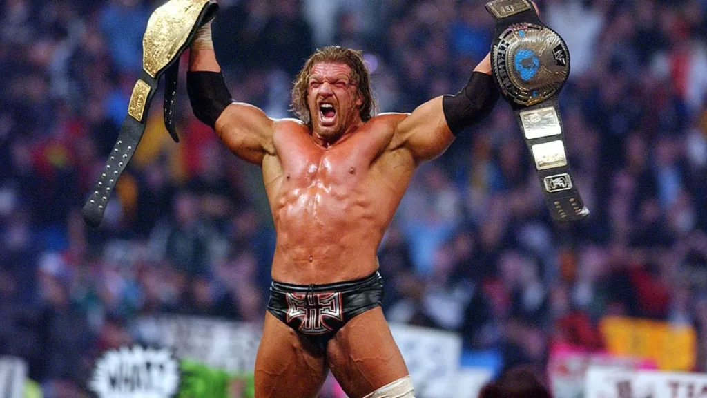 Triple H avec deux ceintures